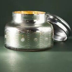 ISO Capri Blue (or Anthro x CapriBlue) Lg/Jumbo 48-50oz Candle Vessels EMPTY